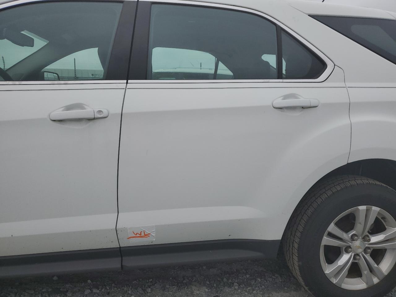 1GNALAEK8EZ129027 2014 Chevrolet Equinox Ls