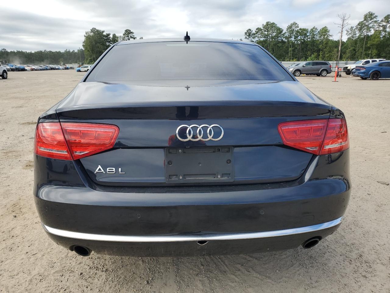 2014 Audi A8 L Quattro VIN: WAURGAFD5EN006189 Lot: 69888714