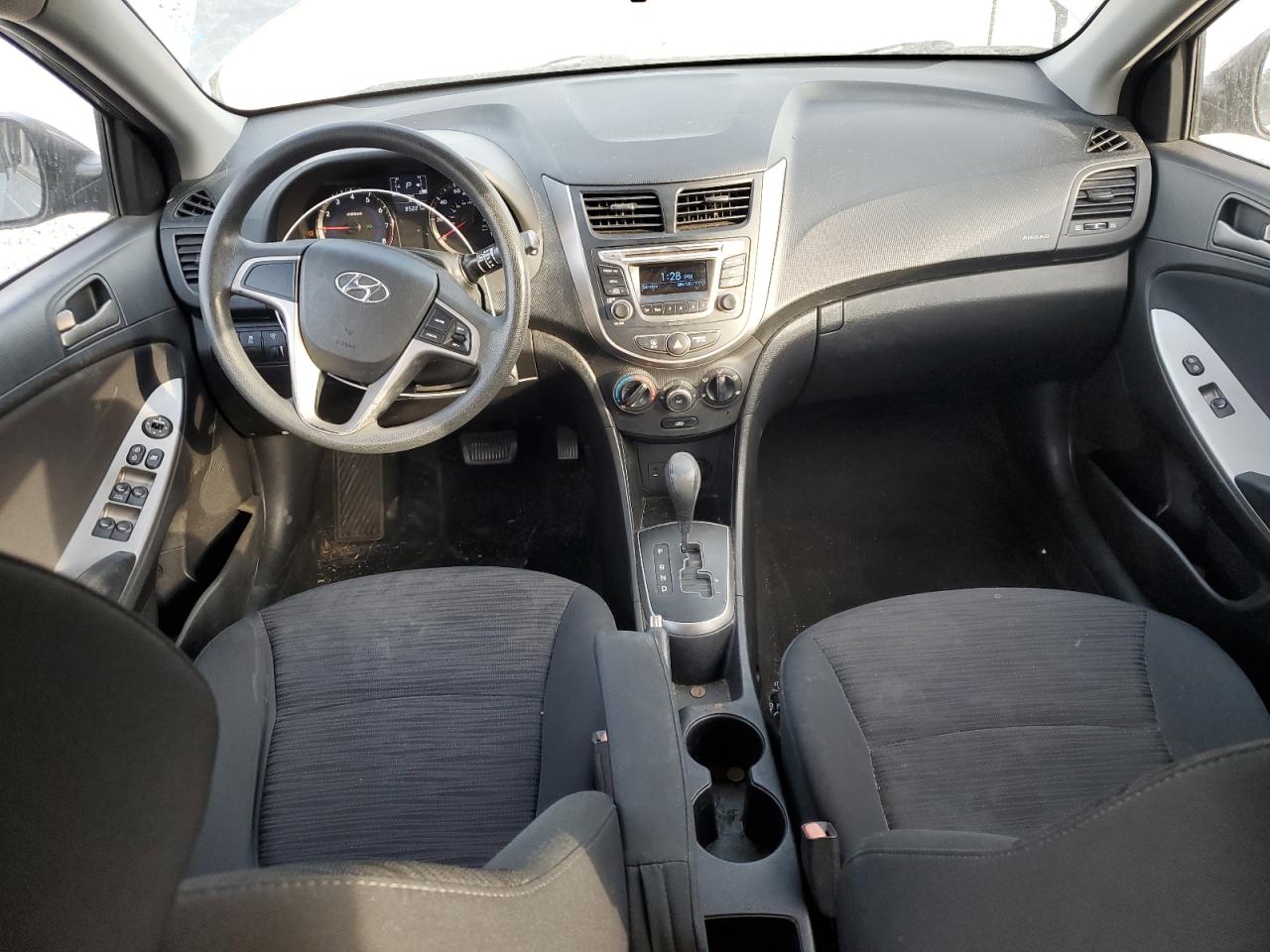 KMHCT5AE2GU280370 2016 Hyundai Accent Se