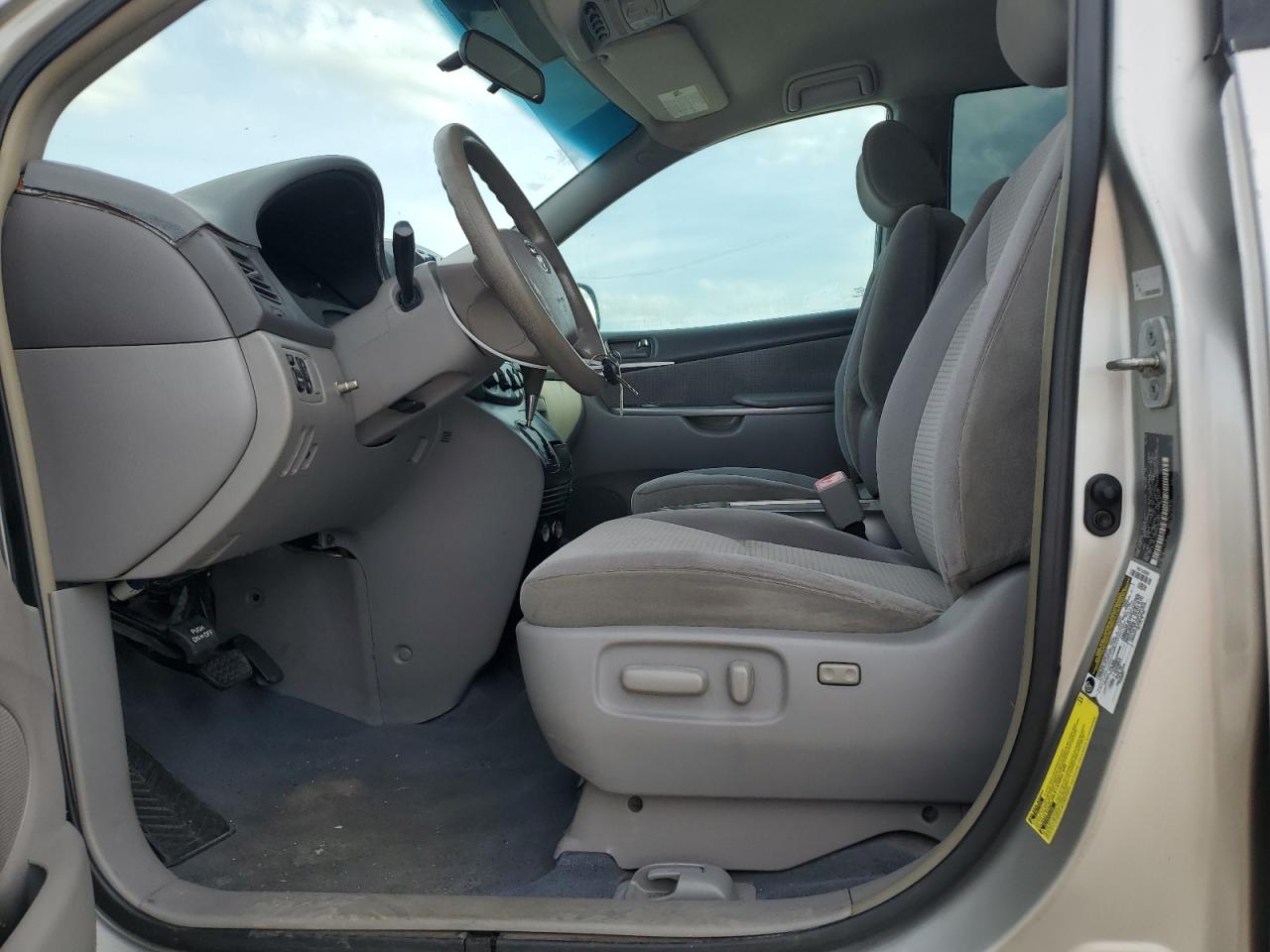 2006 Toyota Sienna Ce VIN: 5TDZA23C56S455910 Lot: 73681374