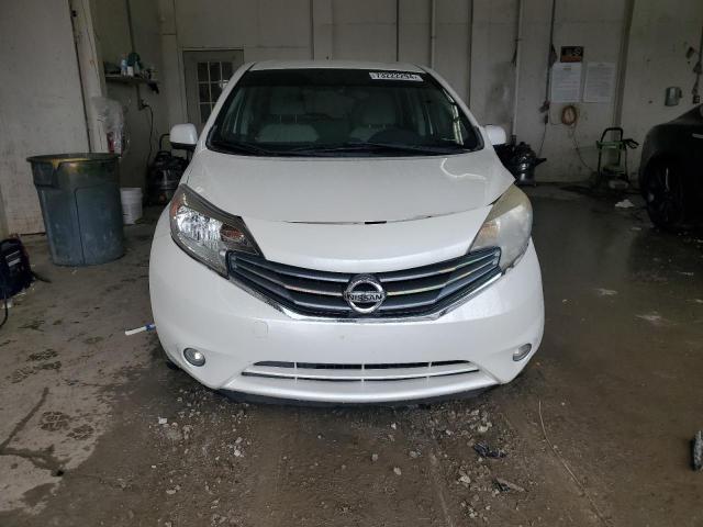 Хетчбеки NISSAN VERSA 2014 Білий