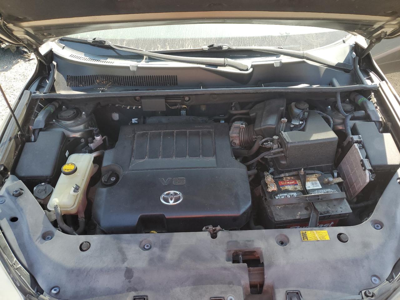 2011 Toyota RAV 4 - Image 12