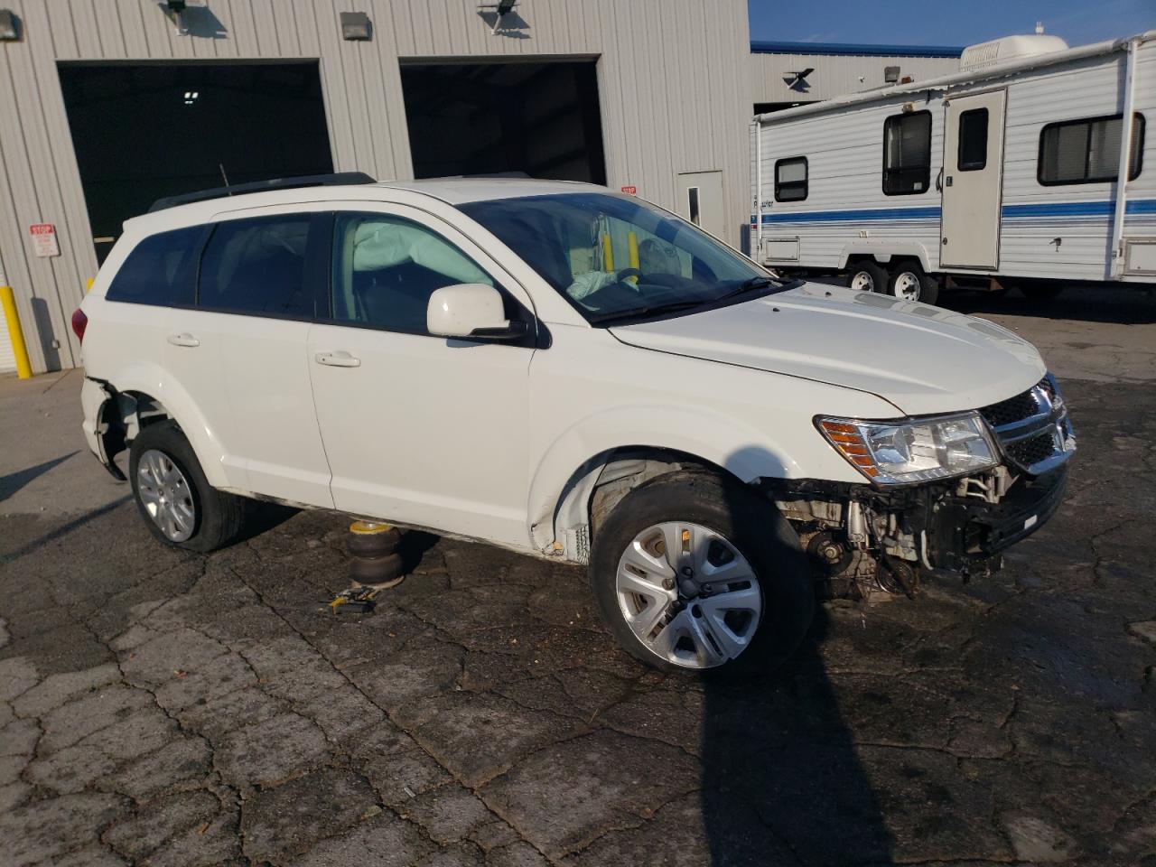 2019 Dodge Journey - Image 4