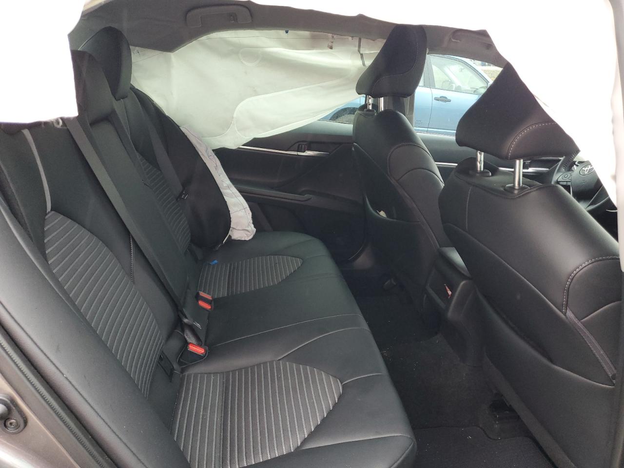 2023 Toyota Camry - Image 10