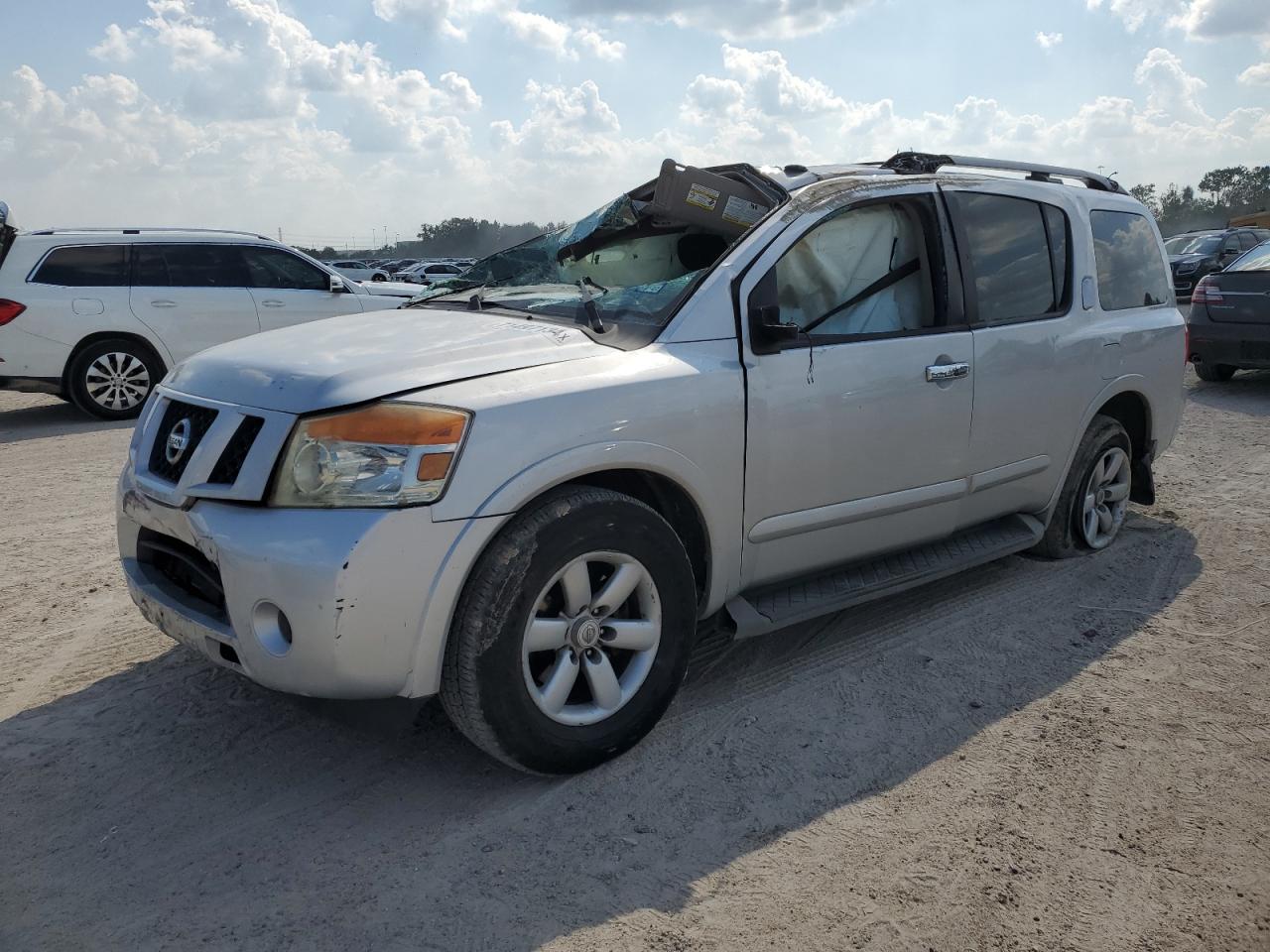 2013 Nissan Armada Sv 5.6L продається в Houston, TX - Front End