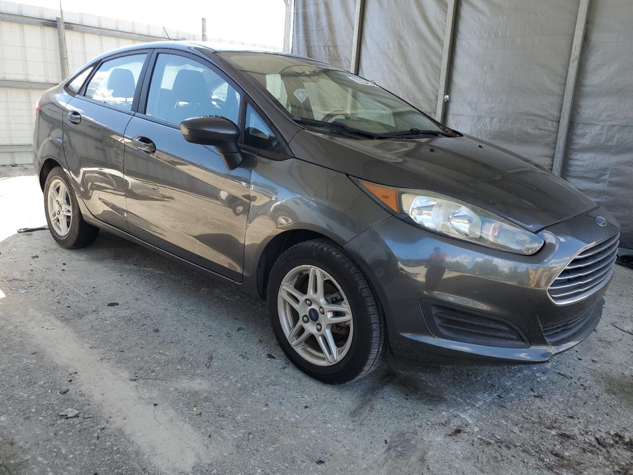 VIN 3FADP4BJ8JM101821 2018 FORD FIESTA no.4