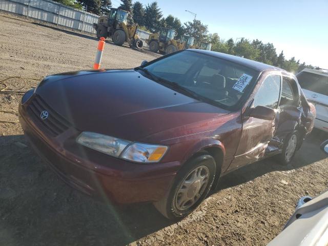 1999 Toyota Camry Ce للبيع في Elgin، IL - Side