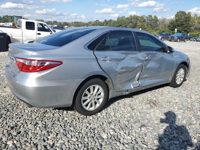  TOYOTA CAMRY 2015 Srebrny