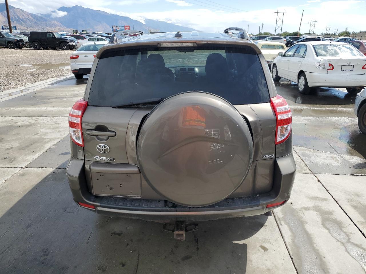 2T3BF4DV9CW211315 2012 Toyota Rav4