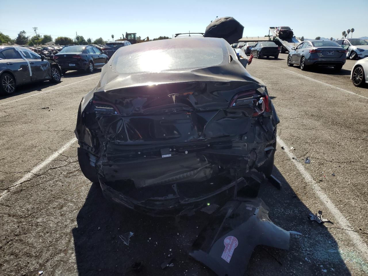 5YJ3E1EA6JF046697 2018 Tesla Model 3