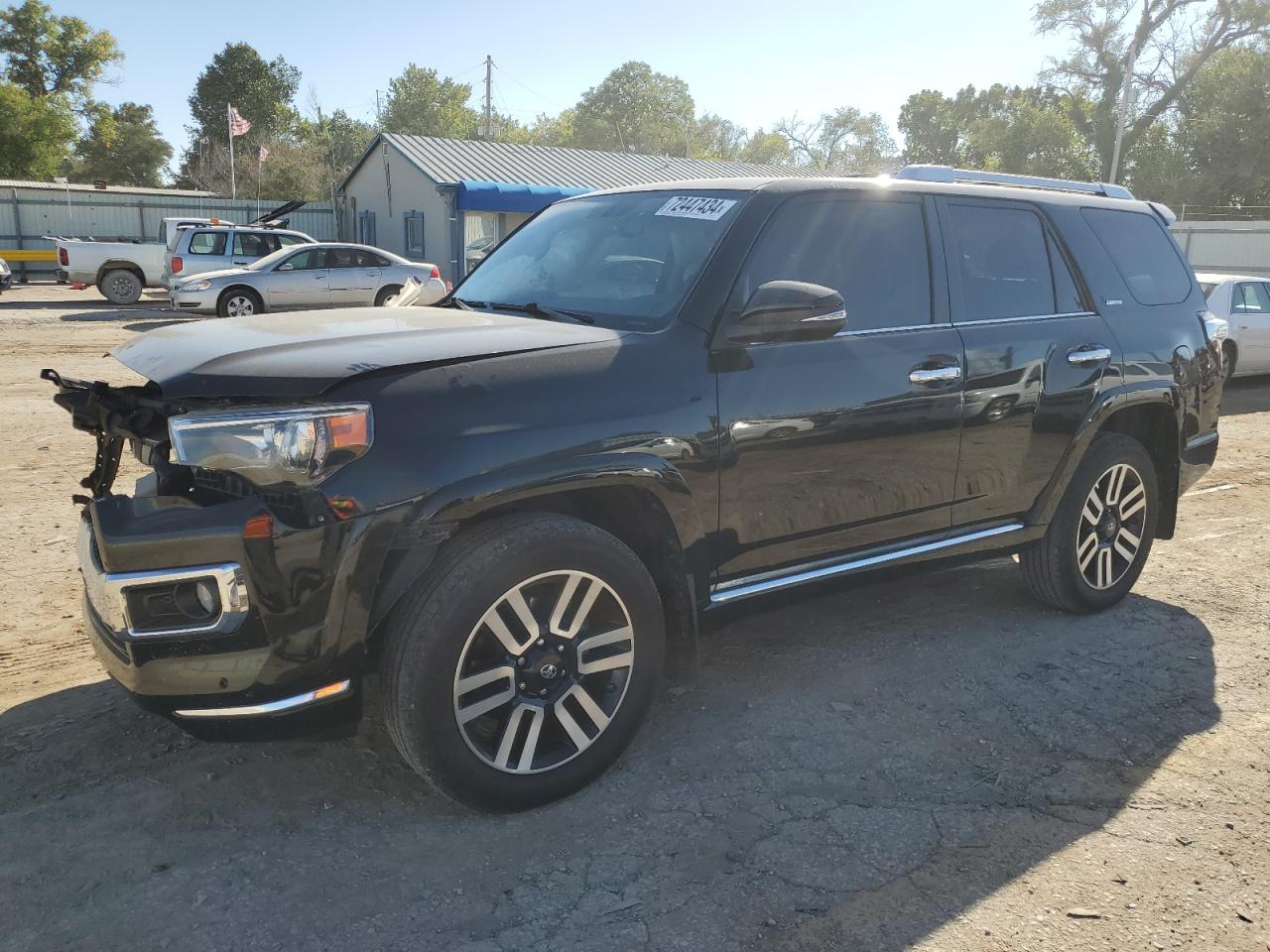 2017 Toyota 4Runner Sr5/Sr5 Premium იყიდება Wichita-ში, KS - Front End