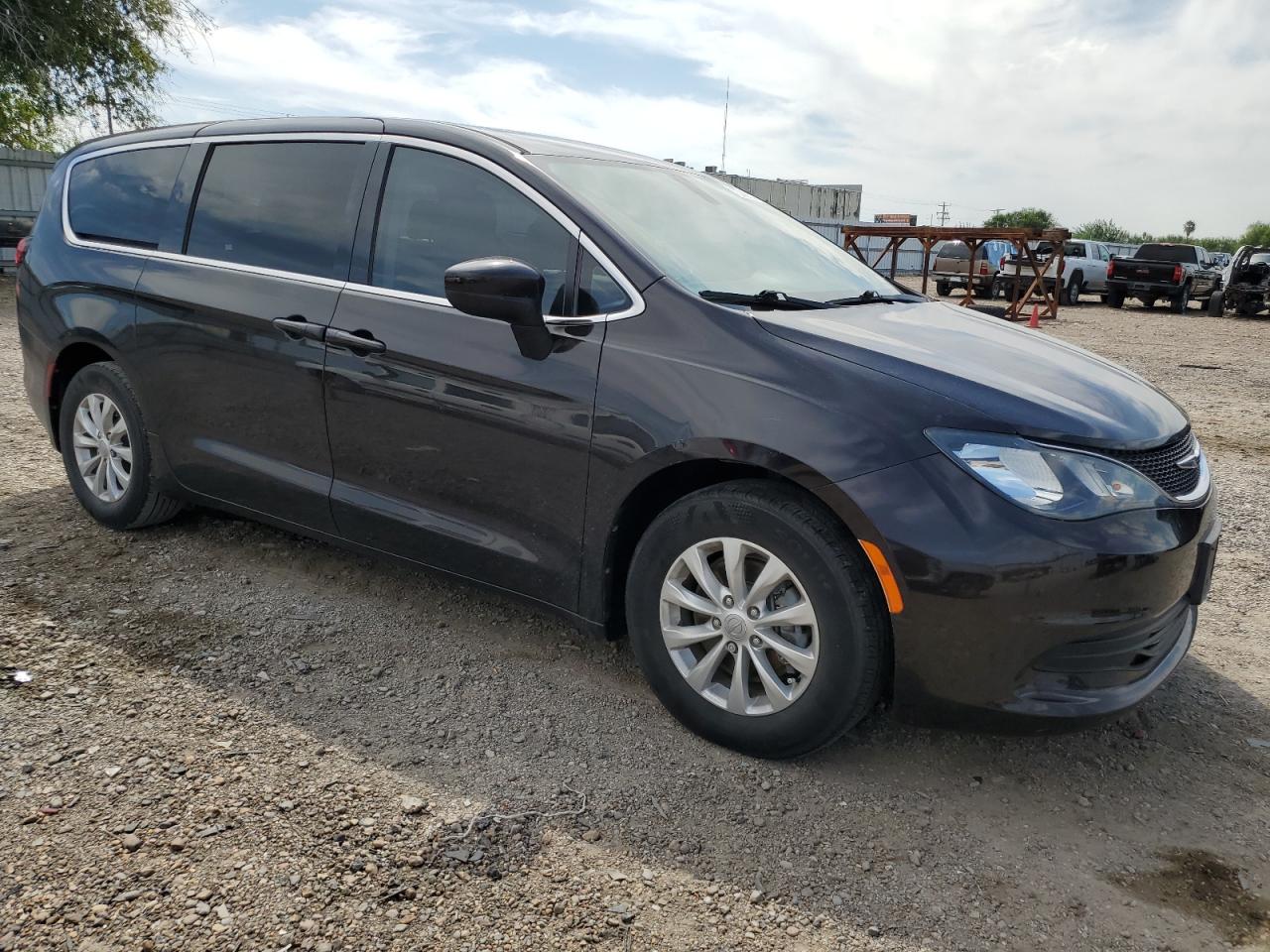 2C4RC1CG3KR525916 2019 Chrysler Pacifica Lx