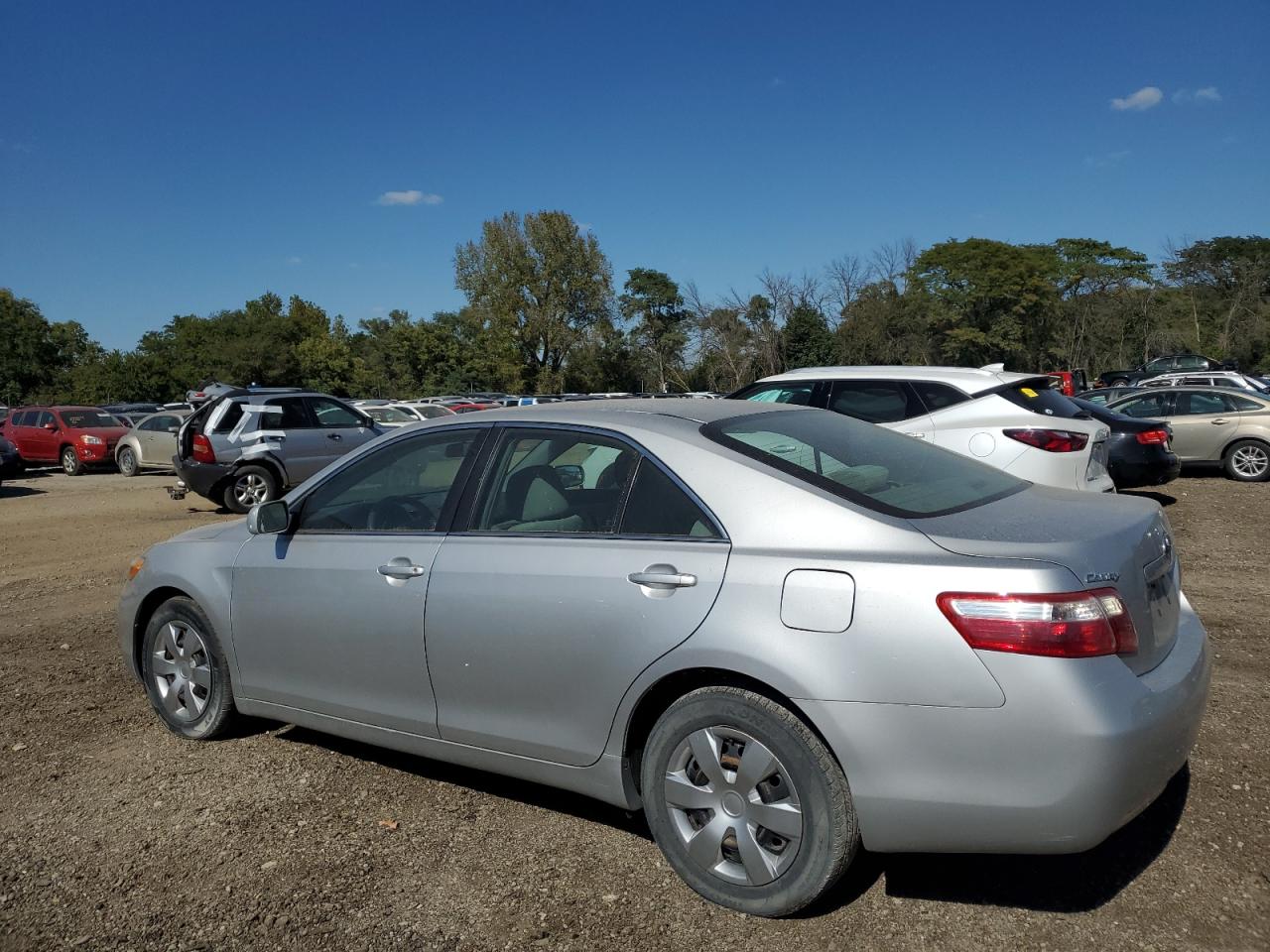 2009 Toyota Camry - Image 2