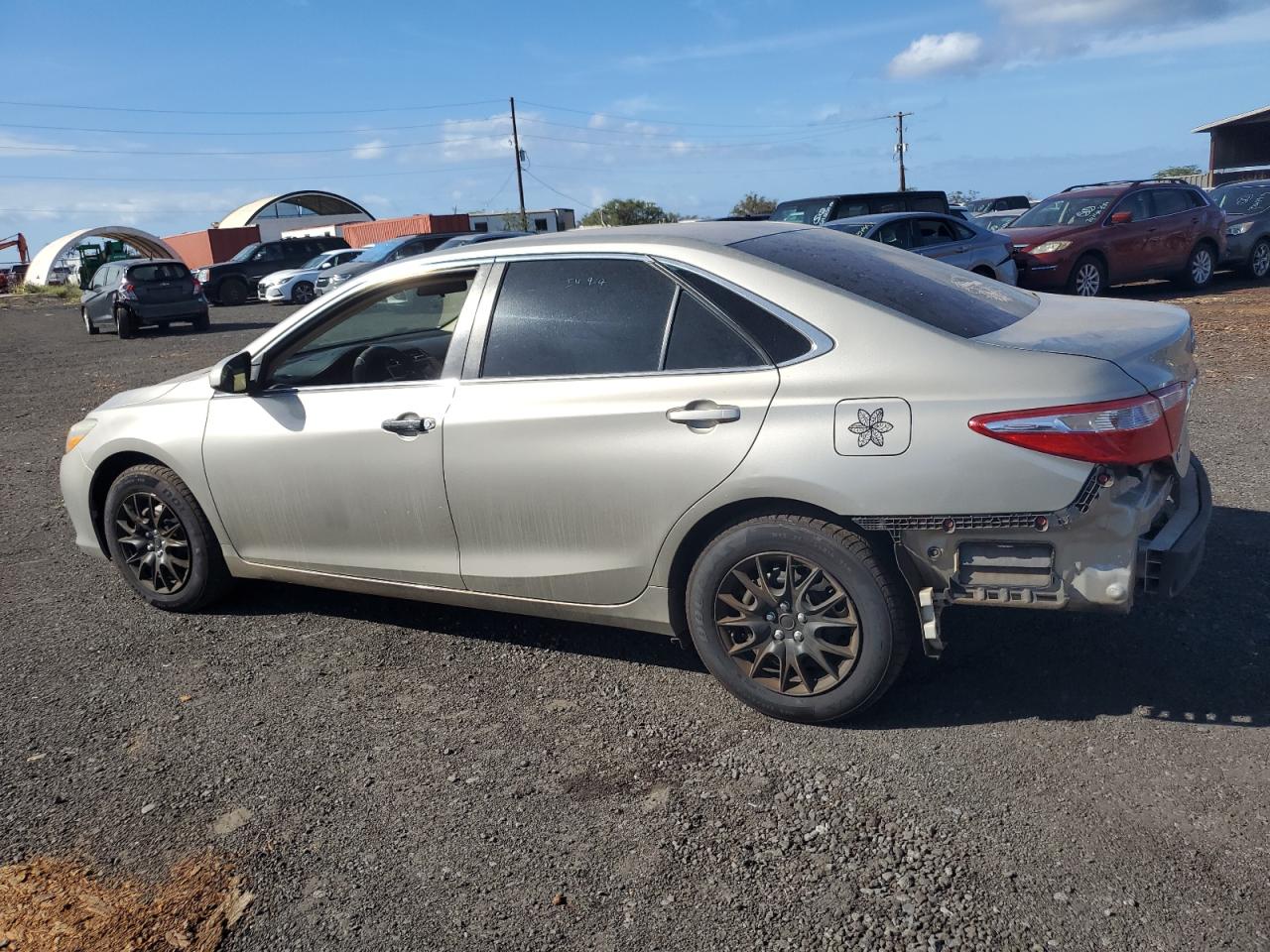 VIN 4T1BF1FK6HU343241 2017 TOYOTA CAMRY no.2