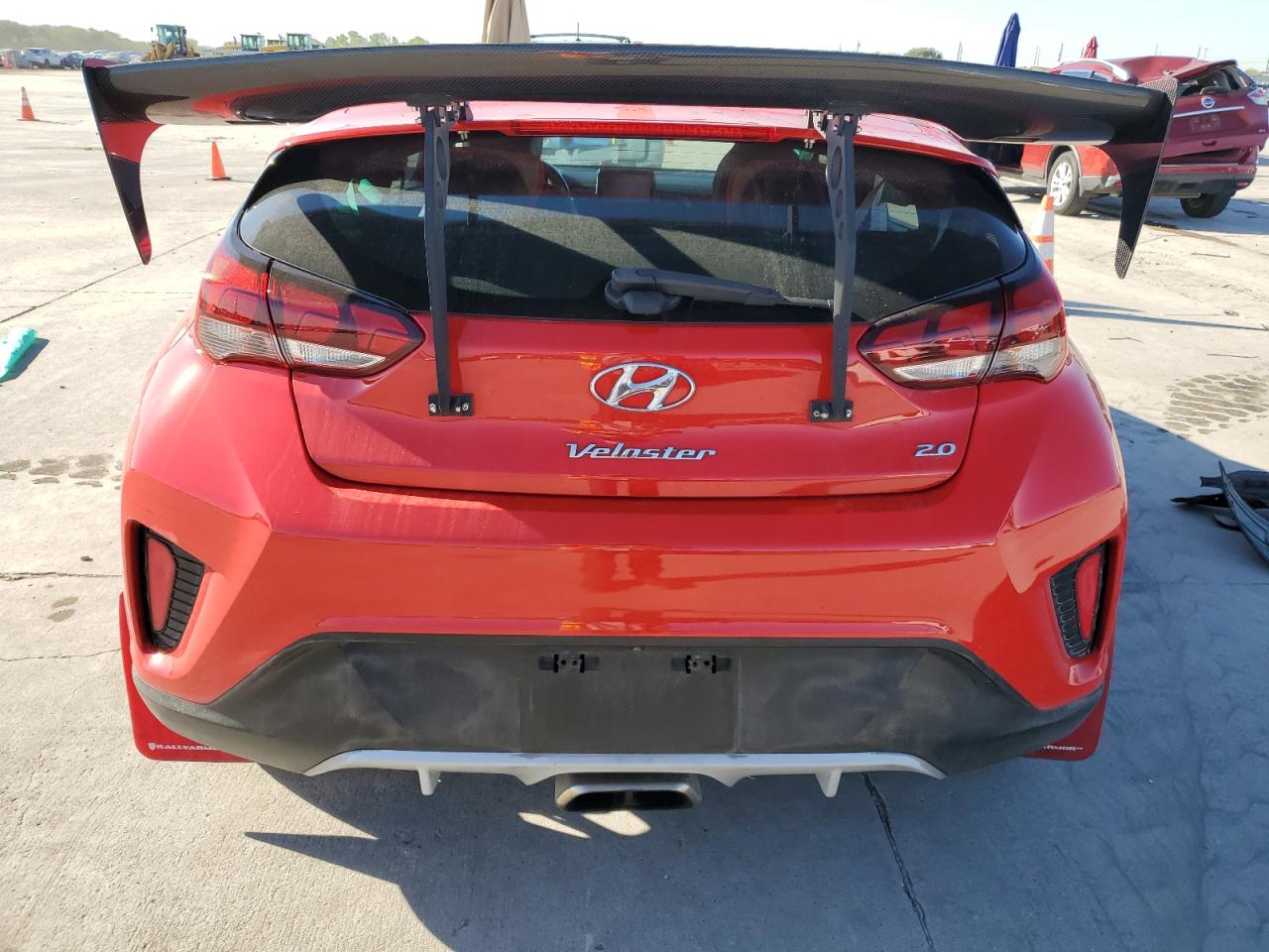 2019 Hyundai Veloster Base VIN: KMHTG6AF7KU003385 Lot: 72778464