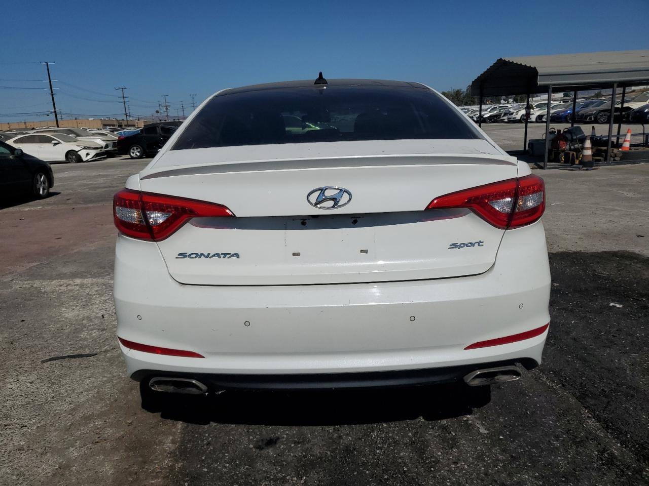 2015 Hyundai Sonata Sport VIN: 5NPE34AF2FH040907 Lot: 70706624