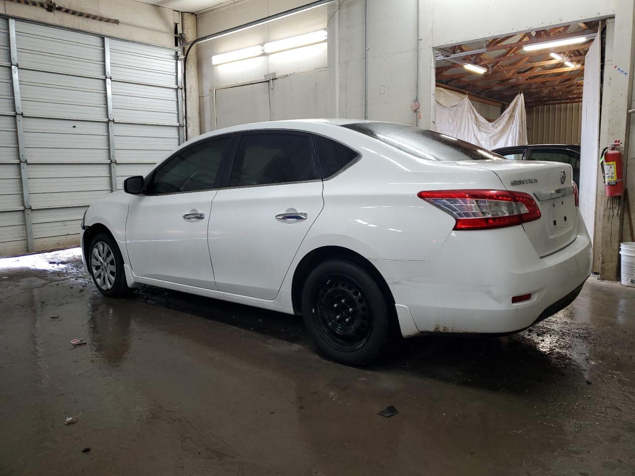 2015 Nissan Sentra - Image 2