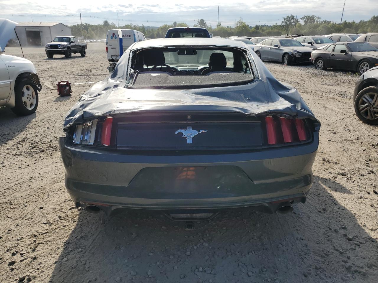 1FA6P8AM7G5326385 2016 Ford Mustang