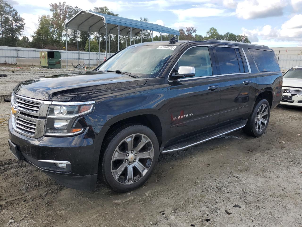 1GNSKJKC5HR303998 2017 CHEVROLET SUBURBAN - Image 1