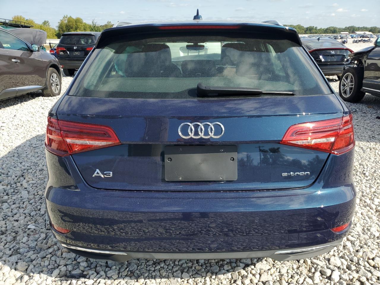 2018 Audi A3 E-Tron Premium Plus VIN: WAUTPBFF8JA154836 Lot: 70670144