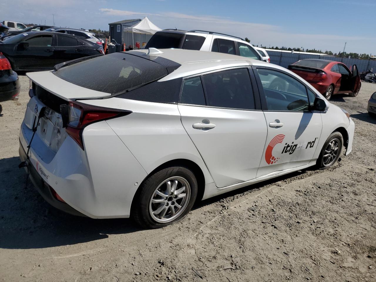 VIN JTDKARFU2K3092623 2019 TOYOTA PRIUS no.3