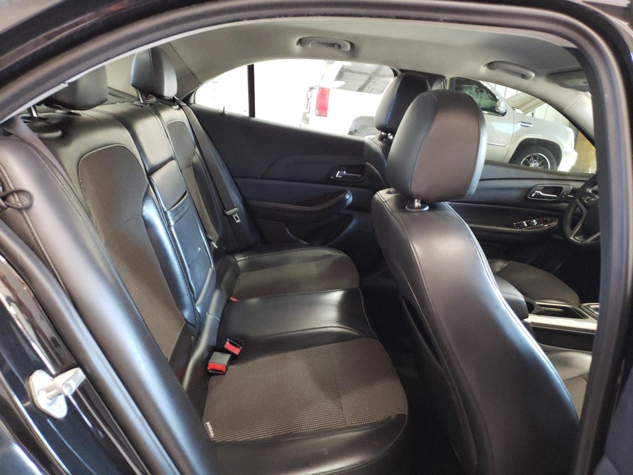 2013 Chevrolet Malibu - Image 10