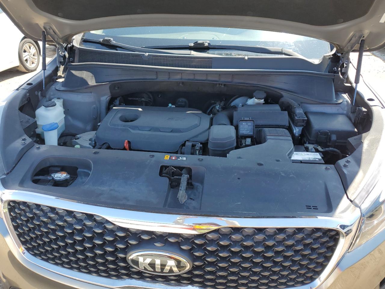 5XYPG4A33GG115710 2016 Kia Sorento Lx