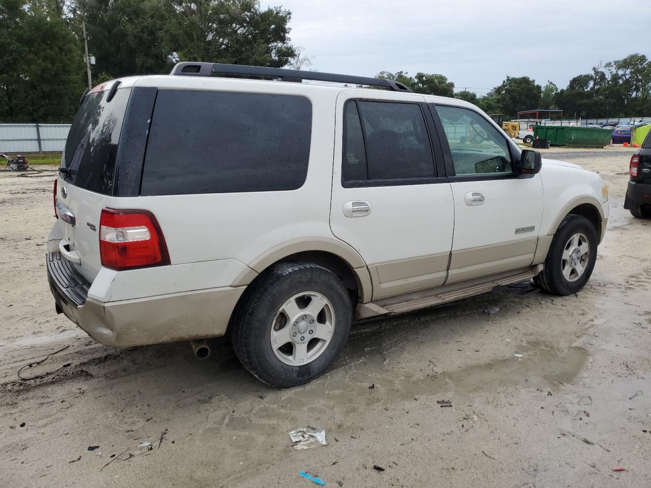 2008 Ford Expedition - Image 3