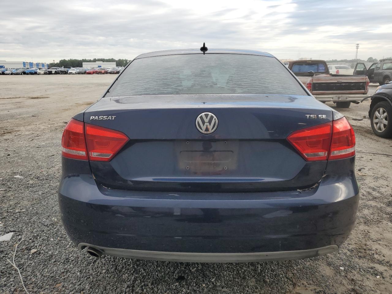 2014 Volkswagen Passat Se VIN: 1VWBS7A33EC077999 Lot: 73719044