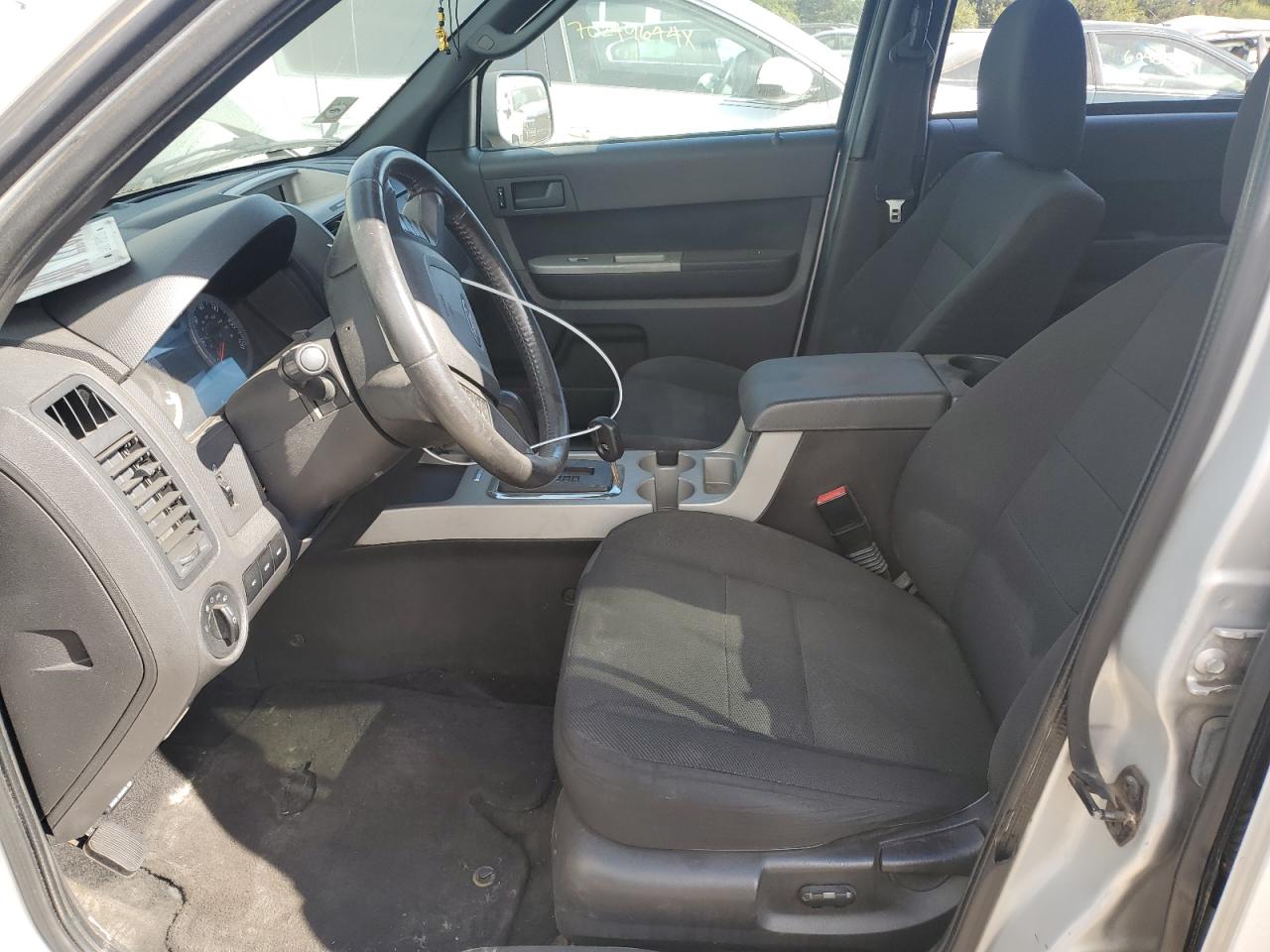 1FMCU03719KA36738 2009 Ford Escape Xlt