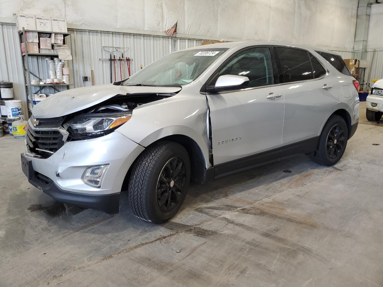 2GNAXJEV2J6329227 2018 CHEVROLET EQUINOX - Image 1