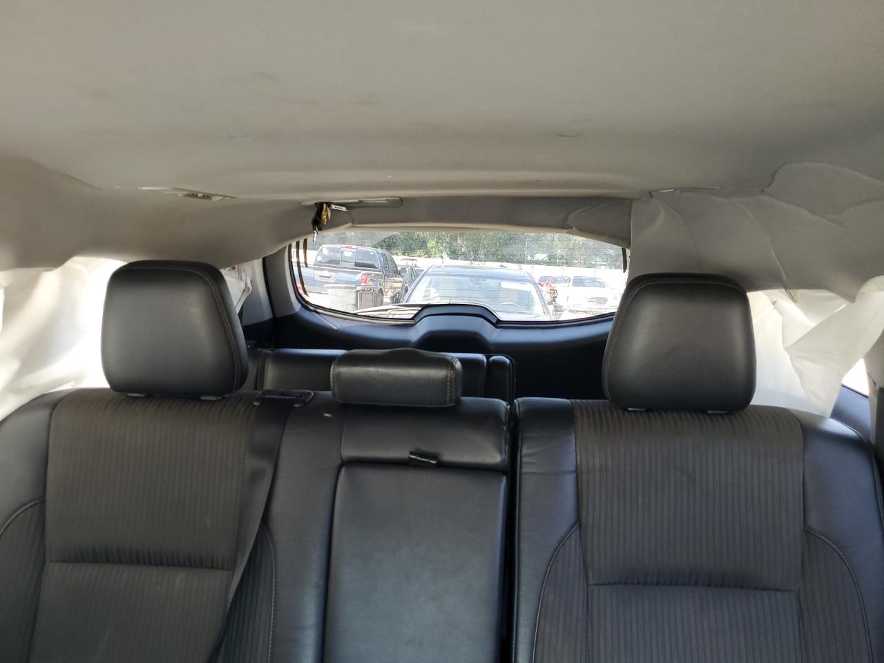 2018 Toyota Highlander - Image 10