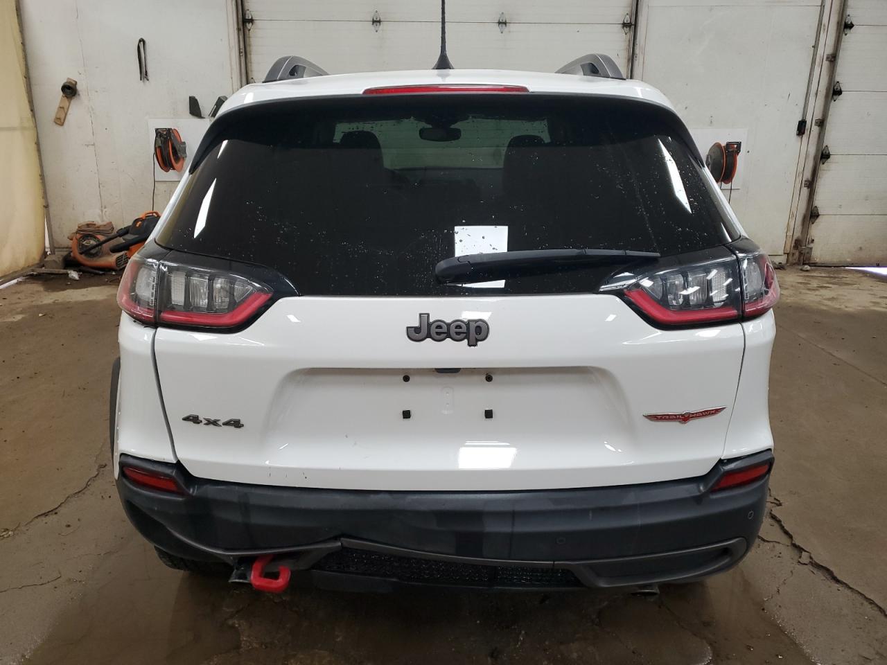 1C4PJMBX0KD309864 2019 Jeep Cherokee Trailhawk