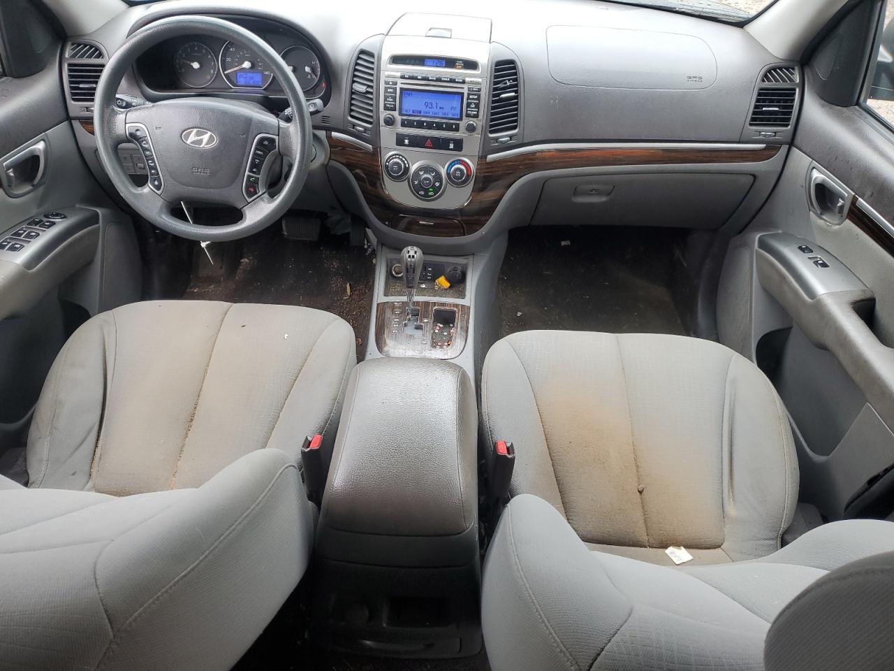 5XYZGDABXBG074131 2011 Hyundai Santa Fe Gls