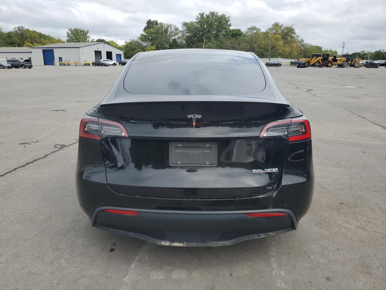 5YJYGDEF4MF139588 2021 Tesla Model Y