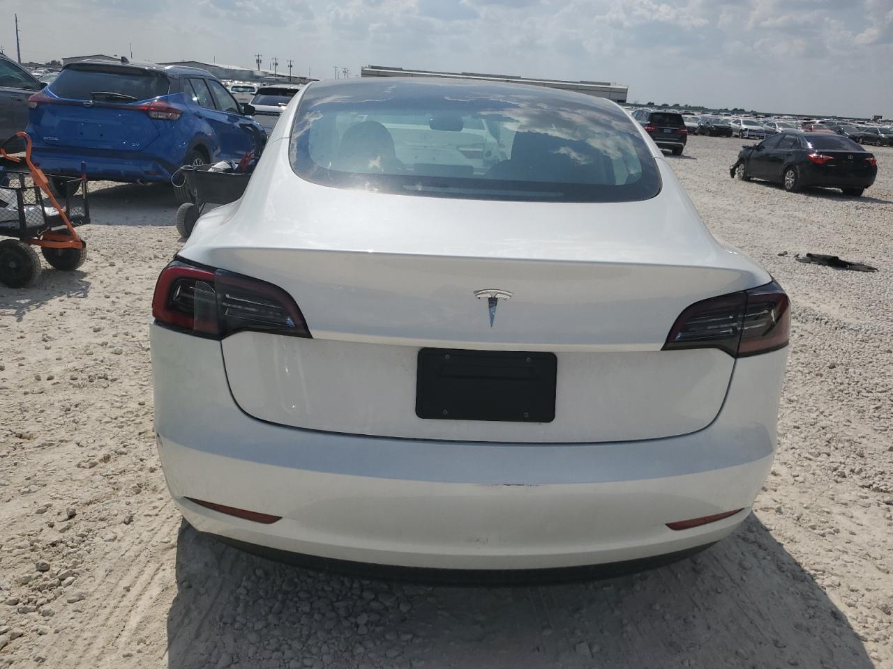 2023 Tesla Model 3 VIN: 5YJ3E1EA8PF563329 Lot: 70893864