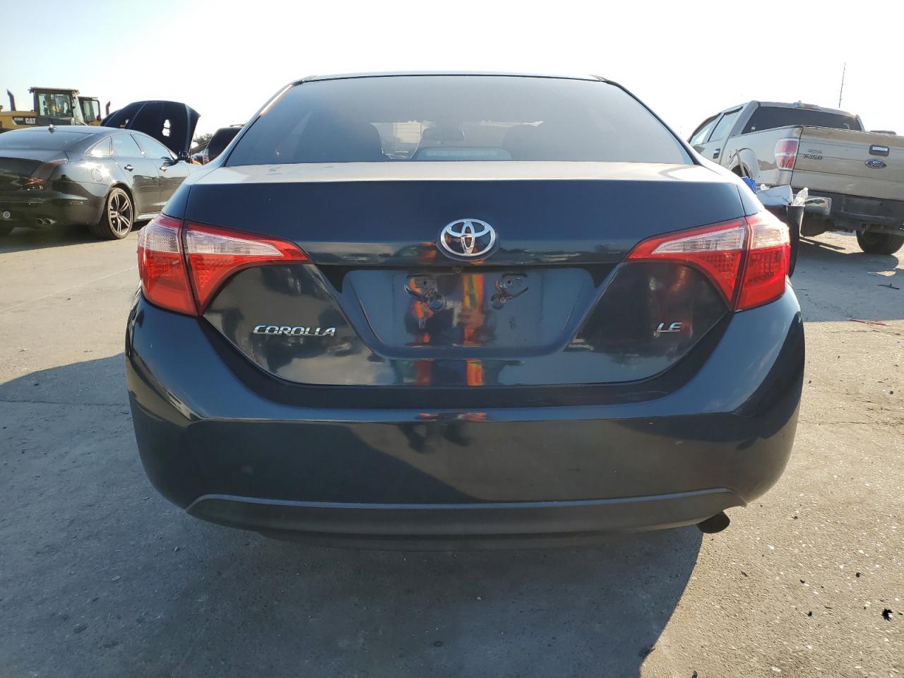 2018 Toyota Corolla - Image 6