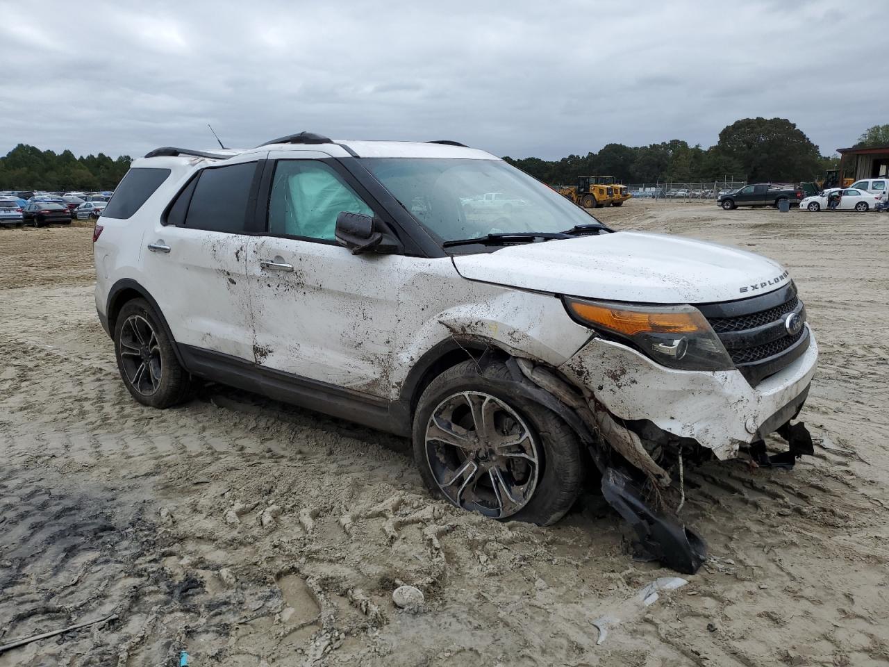 2014 Ford Explorer - Image 4