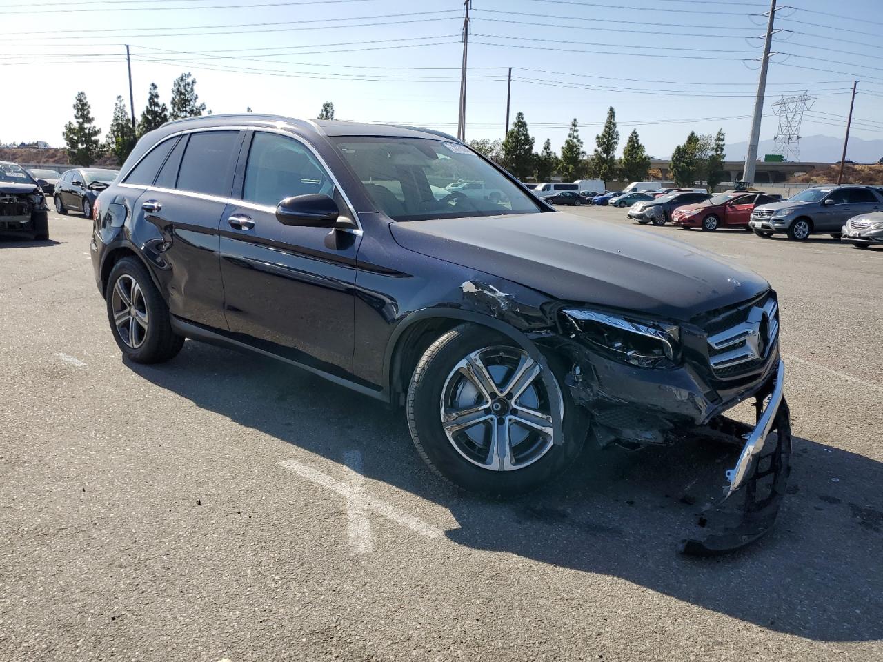 VIN WDC0G4JB5GF069853 2016 MERCEDES-BENZ GLC-CLASS no.4