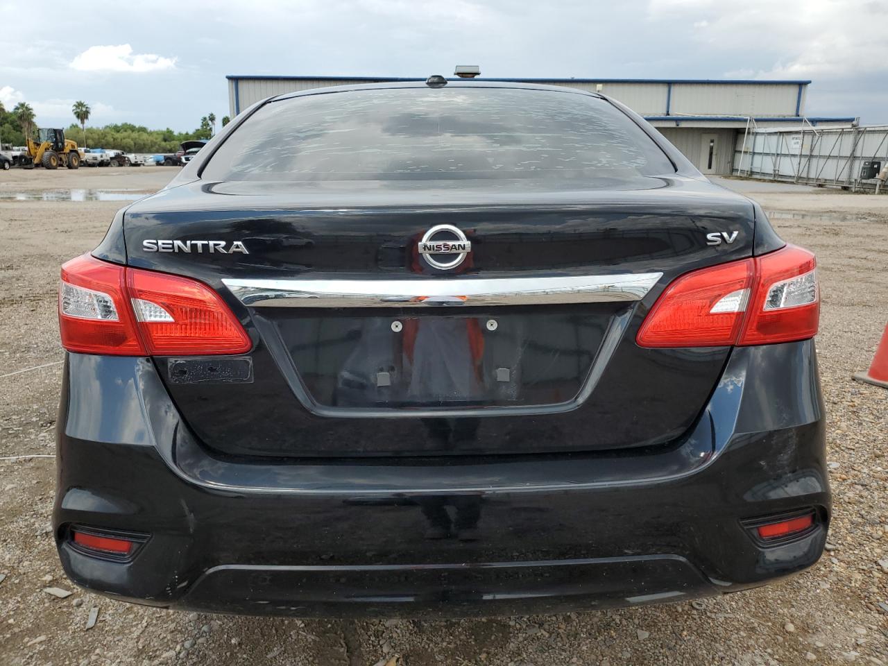 2017 Nissan Sentra S VIN: 3N1AB7AP5HL668039 Lot: 70047014