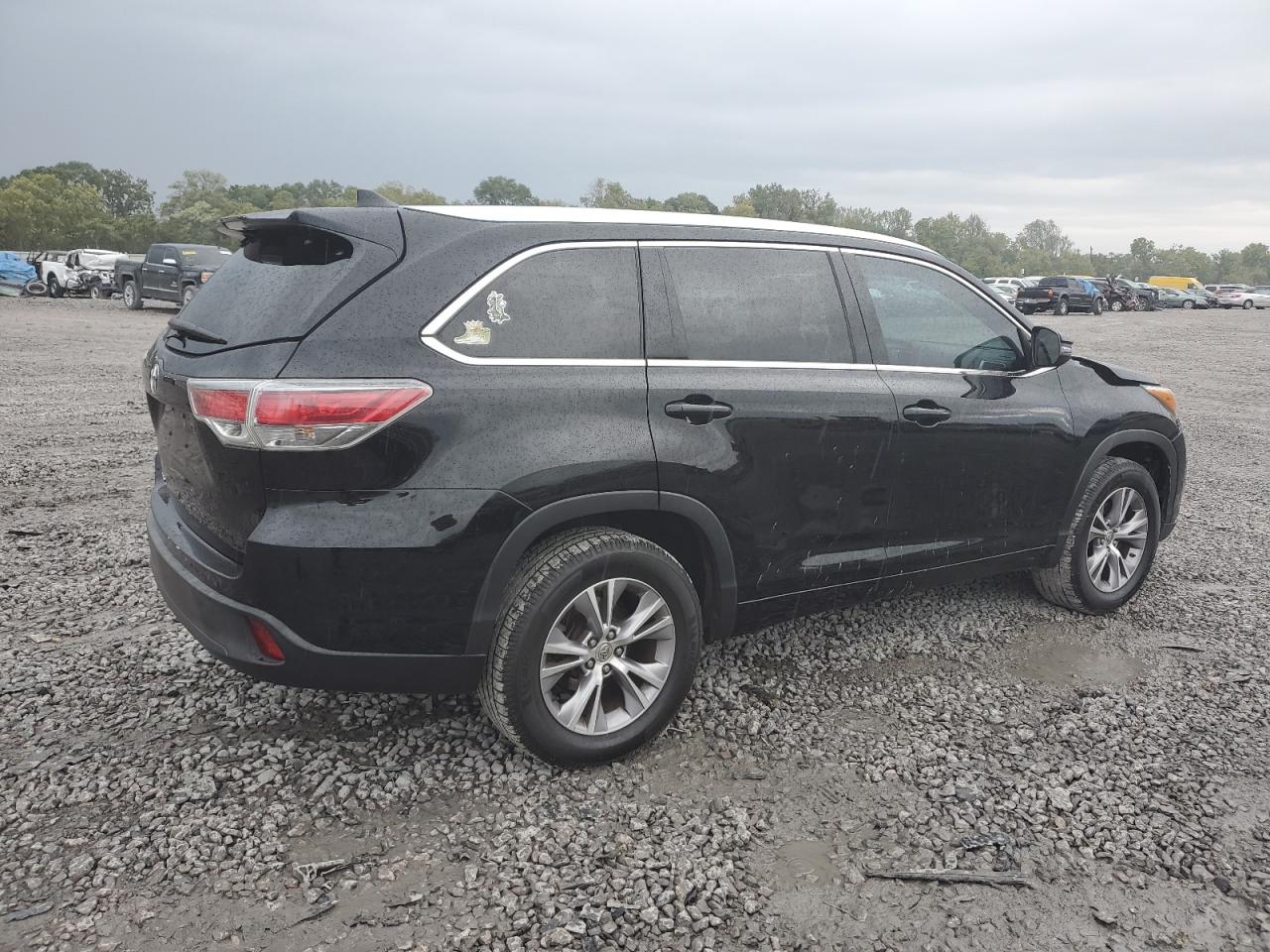 2015 Toyota Highlander Xle VIN: 5TDKKRFH6FS077305 Lot: 71362284