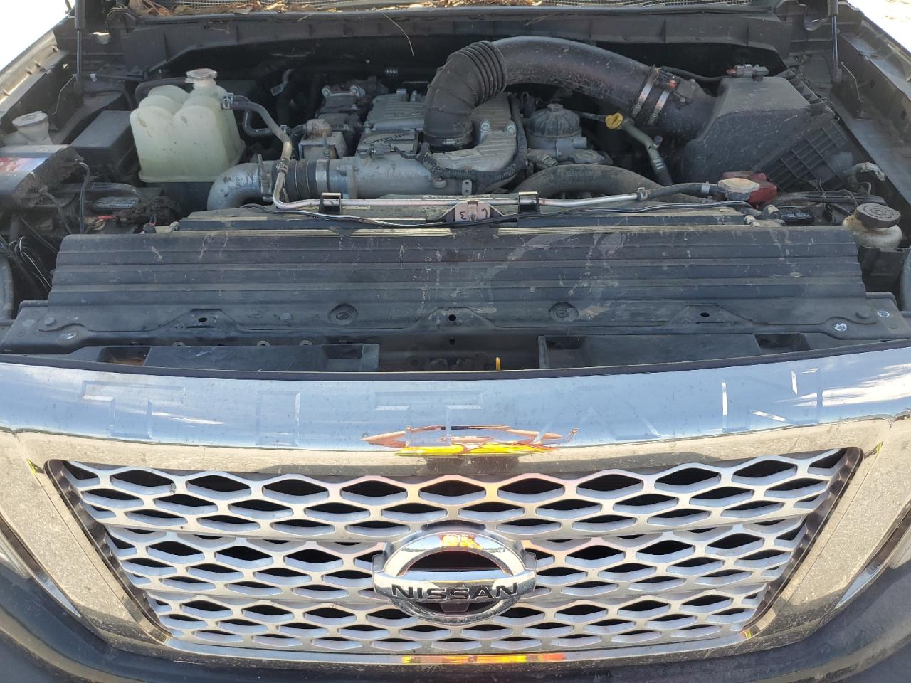 1N6BA1F22HN512228 2017 Nissan Titan Xd Sl