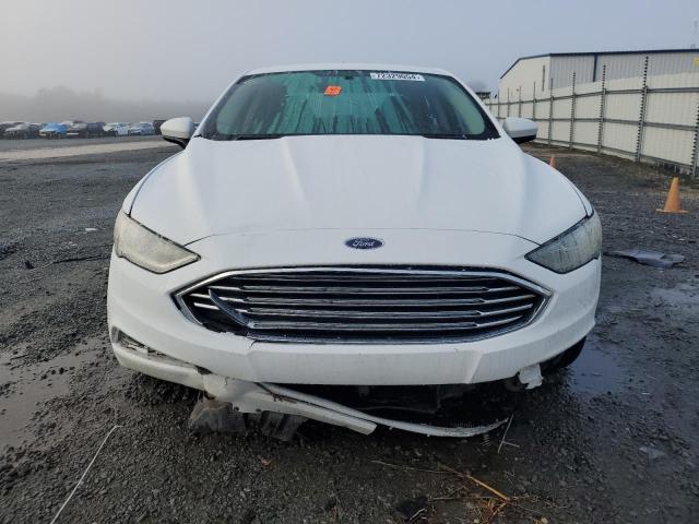 Седаны FORD FUSION 2017 Белый