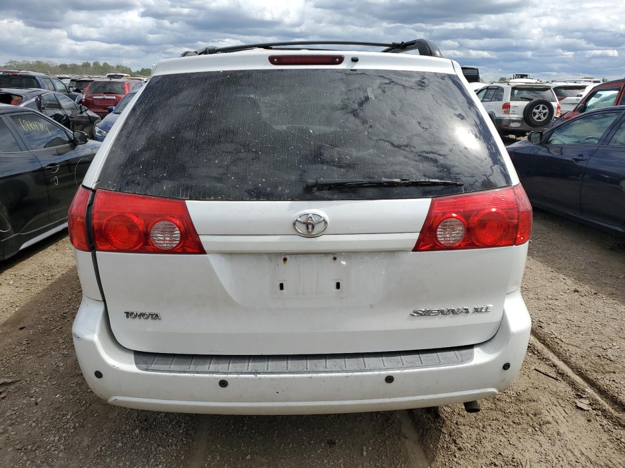 5TDZK22C37S075139 2007 Toyota Sienna Xle