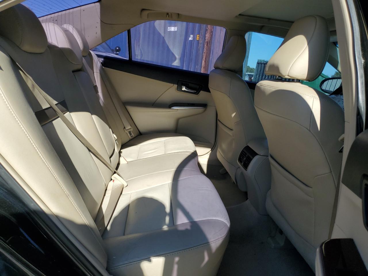 2012 Toyota Camry - Image 10