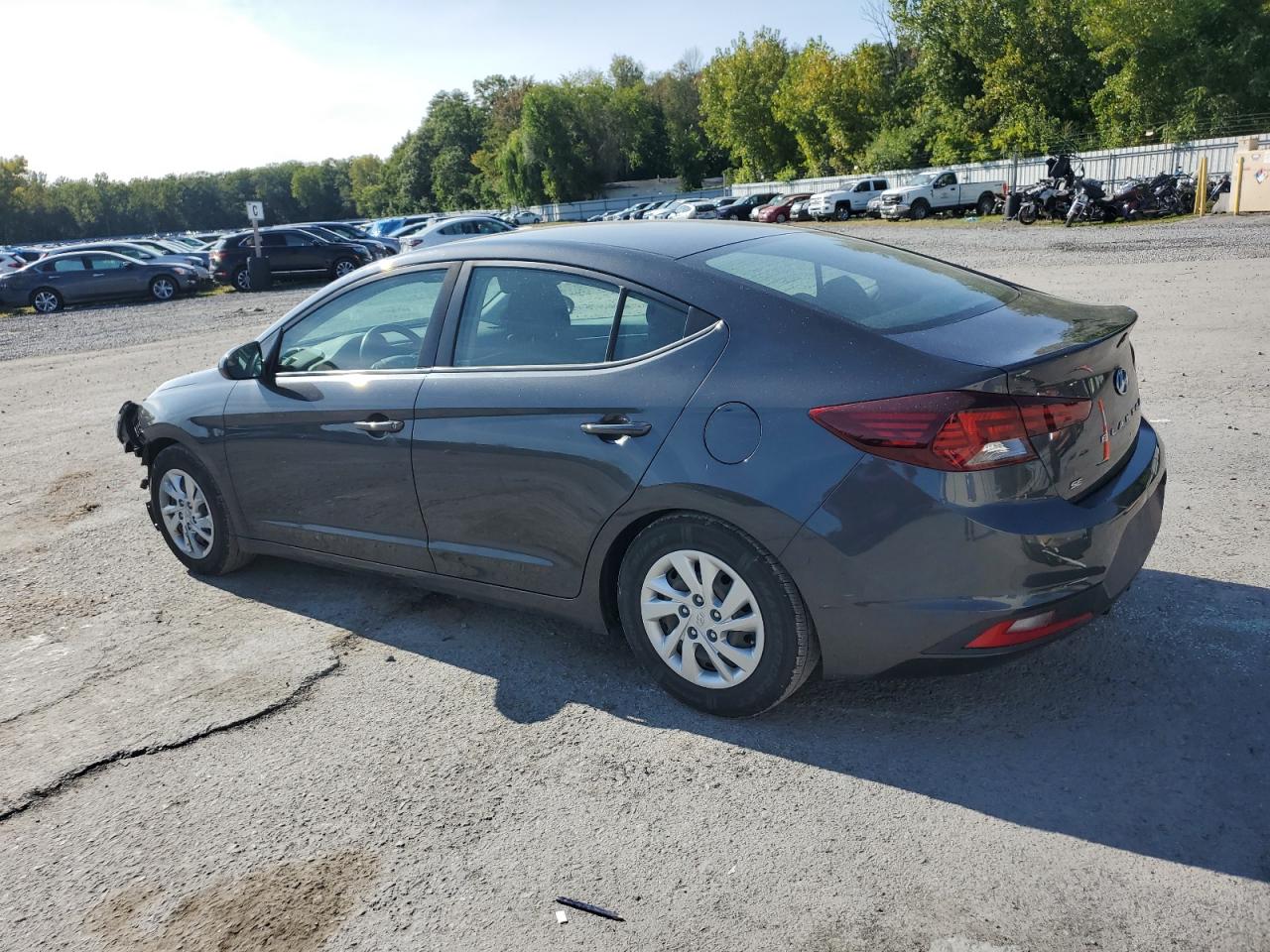 5NPD74LF6LH616927 2020 HYUNDAI ELANTRA - Image 2