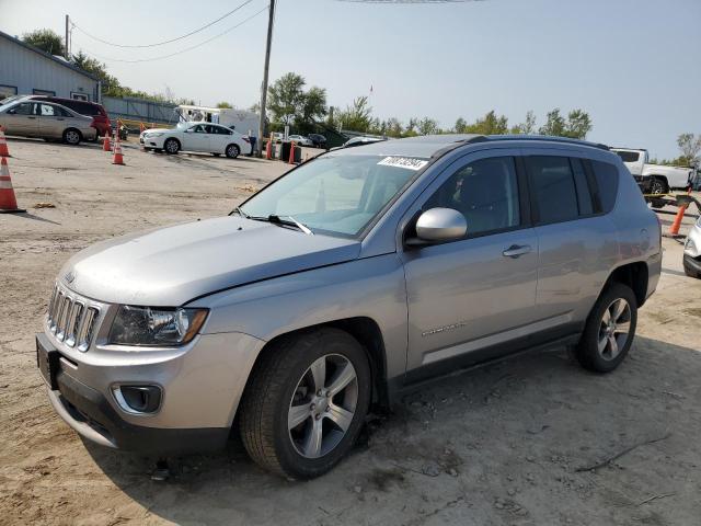 2016 Jeep Compass Latitude zu verkaufen in Pekin, IL - Front End