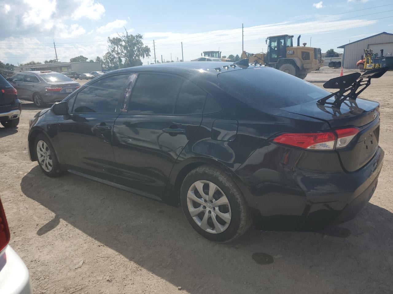 5YFEPMAE8NP356986 2022 TOYOTA COROLLA - Image 2