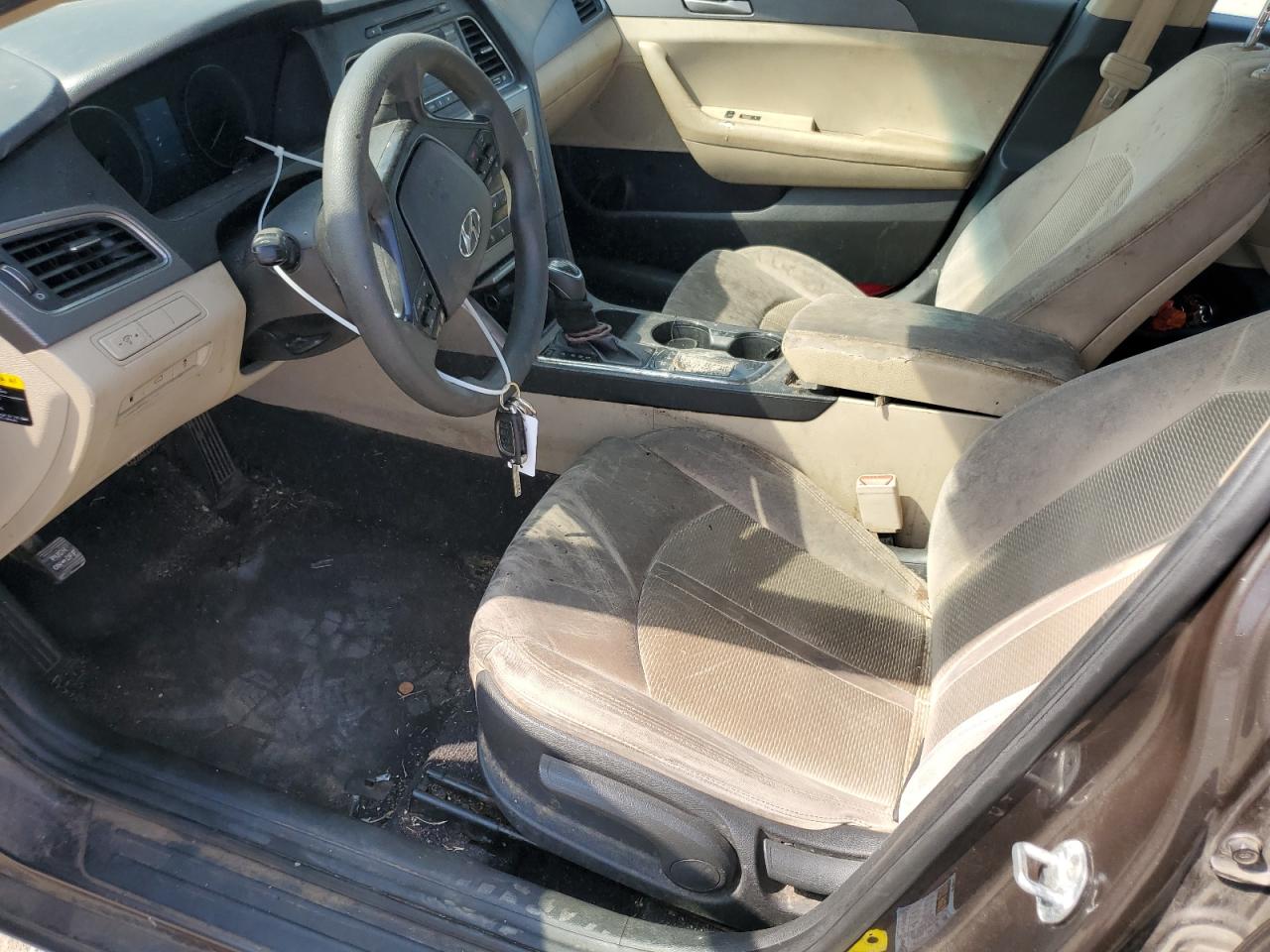 2017 Hyundai Sonata - Image 7