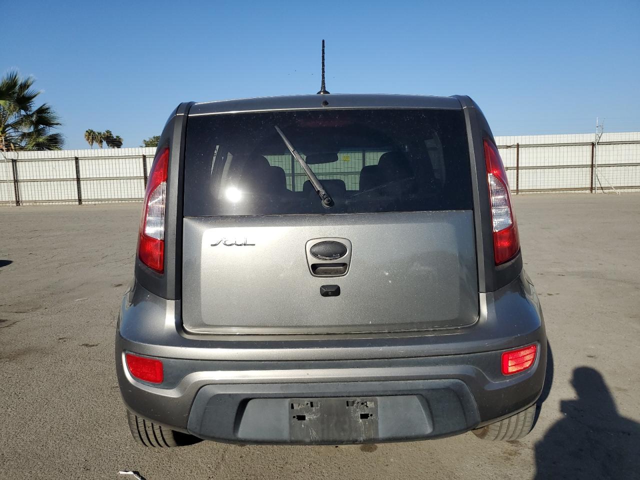 VIN KNDJT2A68D7482076 2013 KIA SOUL no.6